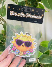 Load image into Gallery viewer, Vintage Inspired Hanging Air Freshener