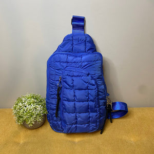 Sarah - The Puffer Sling XL