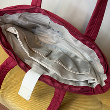 Load image into Gallery viewer, Sophie Puffer Tote
