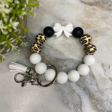 Load image into Gallery viewer, Bow Keychain Bracelet
